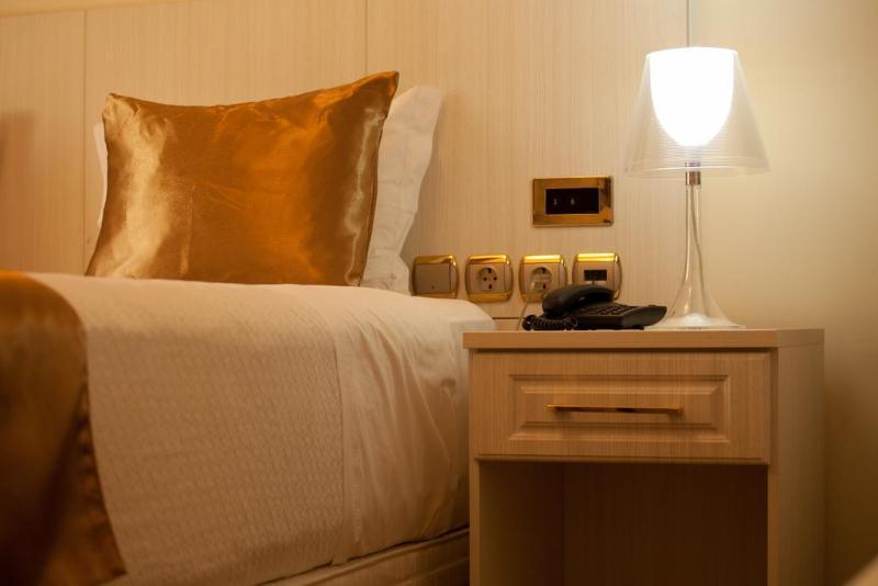 Hotel Florenca Луанда Екстер'єр фото