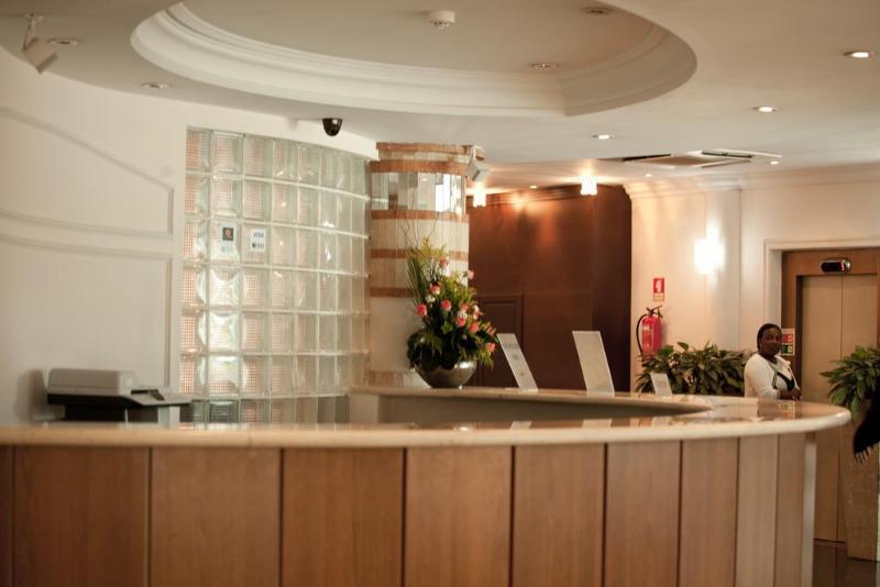 Hotel Florenca Луанда Екстер'єр фото