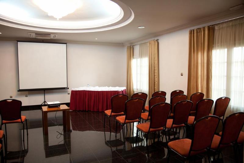 Hotel Florenca Луанда Екстер'єр фото