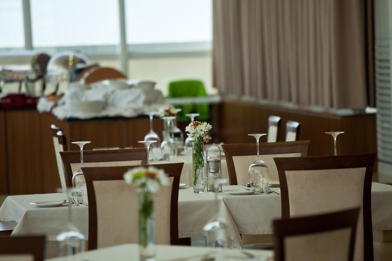 Hotel Florenca Луанда Екстер'єр фото